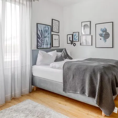 Апартаменты My - - Netflix *